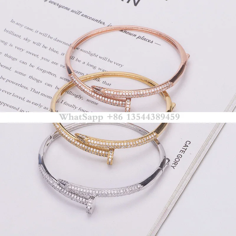 Японский и южнокорейский изящный креативный браслет в форме ногтей инкрустированный цирконием индивидуальный Элегантный браслет для женщ...
Японский и южнокорейский изящный креативный браслет в форме ногтей инкрустированный цирконием индивидуальный Элегантный браслет для женщ...