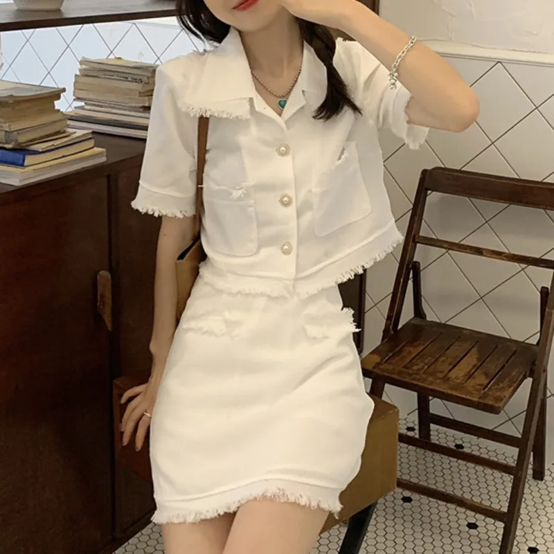 2021 Summer Fashion Fringed Edge Two Piece Sets Womens Outfits New Short Sleeve Crop Top+High Waist Mini Skirts Ensembles Femme
2021 Summer Fashion Fringed Edge Two Piece Sets Womens Outfits New Short Sleeve Crop Top+High Waist Mini Skirts Ensembles Femme