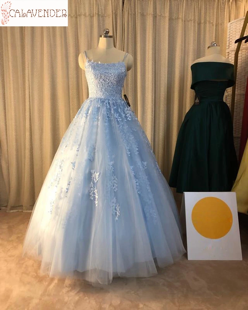 Spaghetti Straps Light Sky Blue Prom Dresses Lace Appliques Ball Gown Evening Dress Floor Length Vestido De Gala
Spaghetti Straps Light Sky Blue Prom Dresses Lace Appliques Ball Gown Evening Dress Floor Length Vestido De Gala