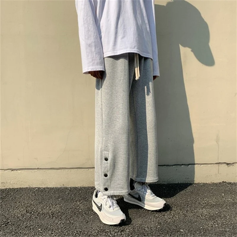 2022 Fashion Cool Women Loose Casual Sweatpants Spring New Style Split Straight Leg Pants Lady Plus Size Wide Leg Trousers 
2022 Fashion Cool Women Loose Casual Sweatpants Spring New Style Split Straight Leg Pants Lady Plus Size Wide Leg Trousers