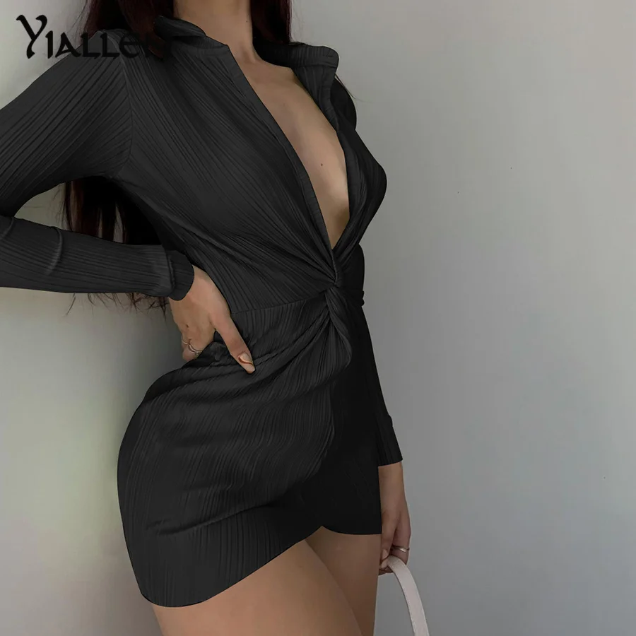 Yiallen Autumn New Sexy Solid Mini Dresses Solid V Neck Slim Skirts Ruffles Long Sleeve Streetwear Midnight Club Hipster Hot
Yiallen Autumn New Sexy Solid Mini Dresses Solid V Neck Slim Skirts Ruffles Long Sleeve Streetwear Midnight Club Hipster Hot