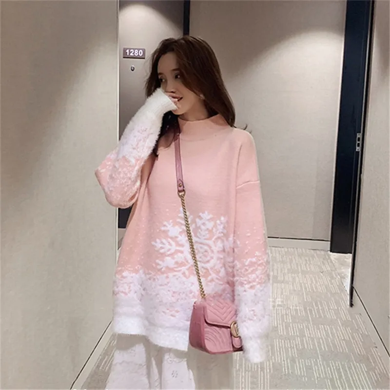 Half High Neck Snowflake Pullover Sweater Women 2020 Winter New Korean Version Loose Christmas Thick Knitted Outer Wear Top C340
Half High Neck Snowflake Pullover Sweater Women 2020 Winter New Korean Version Loose Christmas Thick Knitted Outer Wear Top C340
