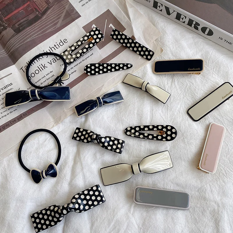 2020 New Women Girls Elegant Retro Polka Dot Geometry Ornament Hair Clips Lady Lovely Hairpins Female Fashion Hair Accessories
2020 New Women Girls Elegant Retro Polka Dot Geometry Ornament Hair Clips Lady Lovely Hairpins Female Fashion Hair Accessories