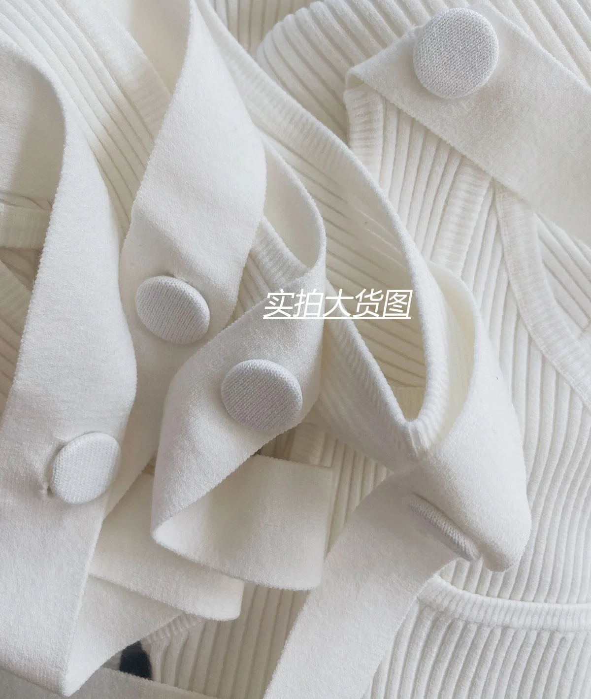 ins knit sling multi-wearing vest oblique shoulder one-shoulder off-shoulder stretch top women's summer
ins knit sling multi-wearing vest oblique shoulder one-shoulder off-shoulder stretch top women's summer
