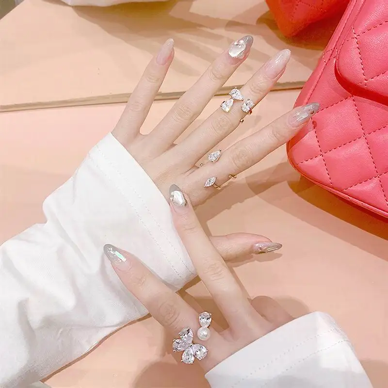 Shinning Zircon Open Rings For Women New Fashion Jewelry Personality Adjustable Ring Bijoux Gifts
Shinning Zircon Open Rings For Women New Fashion Jewelry Personality Adjustable Ring Bijoux Gifts