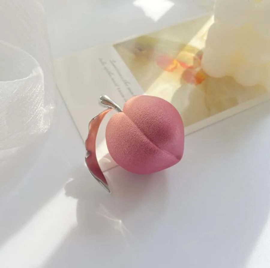 vivid 3D printing cute big peach earrings picnic series fruit funny chic girls summer pink lovely single cute piercing
vivid 3D printing cute big peach earrings picnic series fruit funny chic girls summer pink lovely single cute piercing