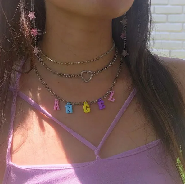 7pcs New Rainbow Letter Choker Stainless Steel Pendant Necklace Angel Colorful Daddy Random Color Unique Indie Aesthetic Choker
7pcs New Rainbow Letter Choker Stainless Steel Pendant Necklace Angel Colorful Daddy Random Color Unique Indie Aesthetic Choker
