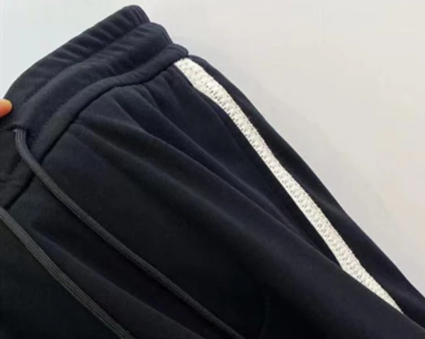 2021 Summer Fashion Classic Casual Sports Ribbon Stitching Shorts Brand Luxury Design Casual Versatile Elastic Waist Pants G1
2021 Summer Fashion Classic Casual Sports Ribbon Stitching Shorts Brand Luxury Design Casual Versatile Elastic Waist Pants G1