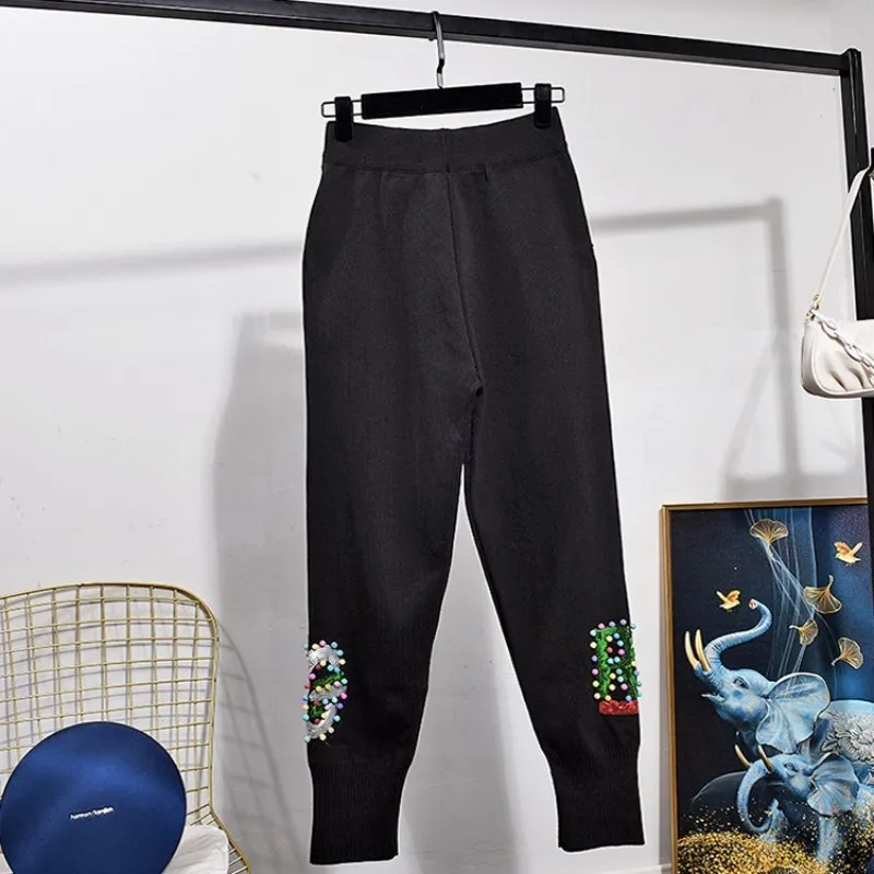 Letter Sequin Long Sleeve Knitting Sweaters Casual Trousers Two Piece Set Autumn Street Pullover Tops Elastic Waist Pants Set
Letter Sequin Long Sleeve Knitting Sweaters Casual Trousers Two Piece Set Autumn Street Pullover Tops Elastic Waist Pants Set