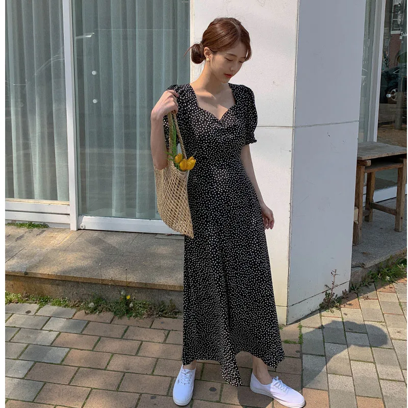 Lantern Sleeve Woman Dress Korean Women'S Clothing Dress Vintage Square Collar Lace Up One-Piece Slim Fit Print Ladies Vestidos
Lantern Sleeve Woman Dress Korean Women'S Clothing Dress Vintage Square Collar Lace Up One-Piece Slim Fit Print Ladies Vestidos