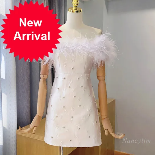 Lady's Sexy Off-Shoulder Ostrich Feather Rhinestone Backless Dress 2020 Autumn Winter Women's Evening Party Vestidos Mini
Lady's Sexy Off-Shoulder Ostrich Feather Rhinestone Backless Dress 2020 Autumn Winter Women's Evening Party Vestidos Mini