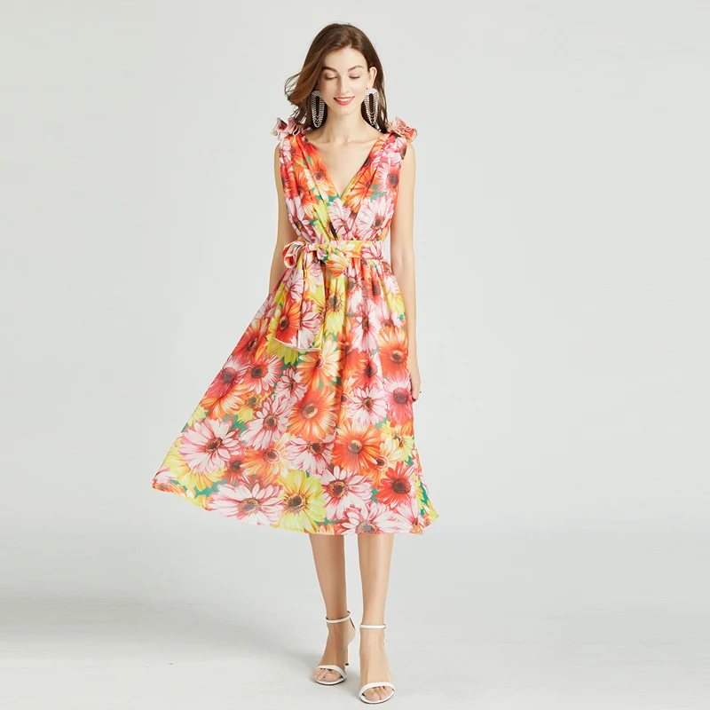 2021 Fashion Designer Elegant Party Beach Dress Women Deep V-Neck High Waist Colorful Floral Print Vintage Vacation Midi Dress
2021 Fashion Designer Elegant Party Beach Dress Women Deep V-Neck High Waist Colorful Floral Print Vintage Vacation Midi Dress