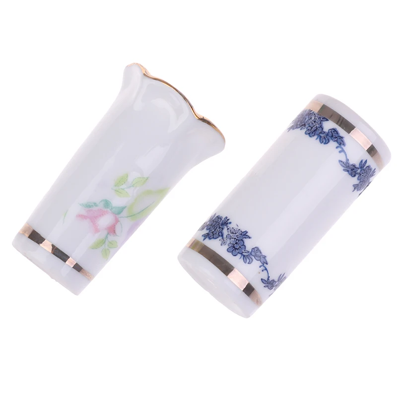 1pc Dollhouse Miniatures 1:12 Mini Ceramic Pot DIY Handmade Doll House Furniture Toys Ceramic Ornament For Dollhouse Decals
1pc Dollhouse Miniatures 1:12 Mini Ceramic Pot DIY Handmade Doll House Furniture Toys Ceramic Ornament For Dollhouse Decals