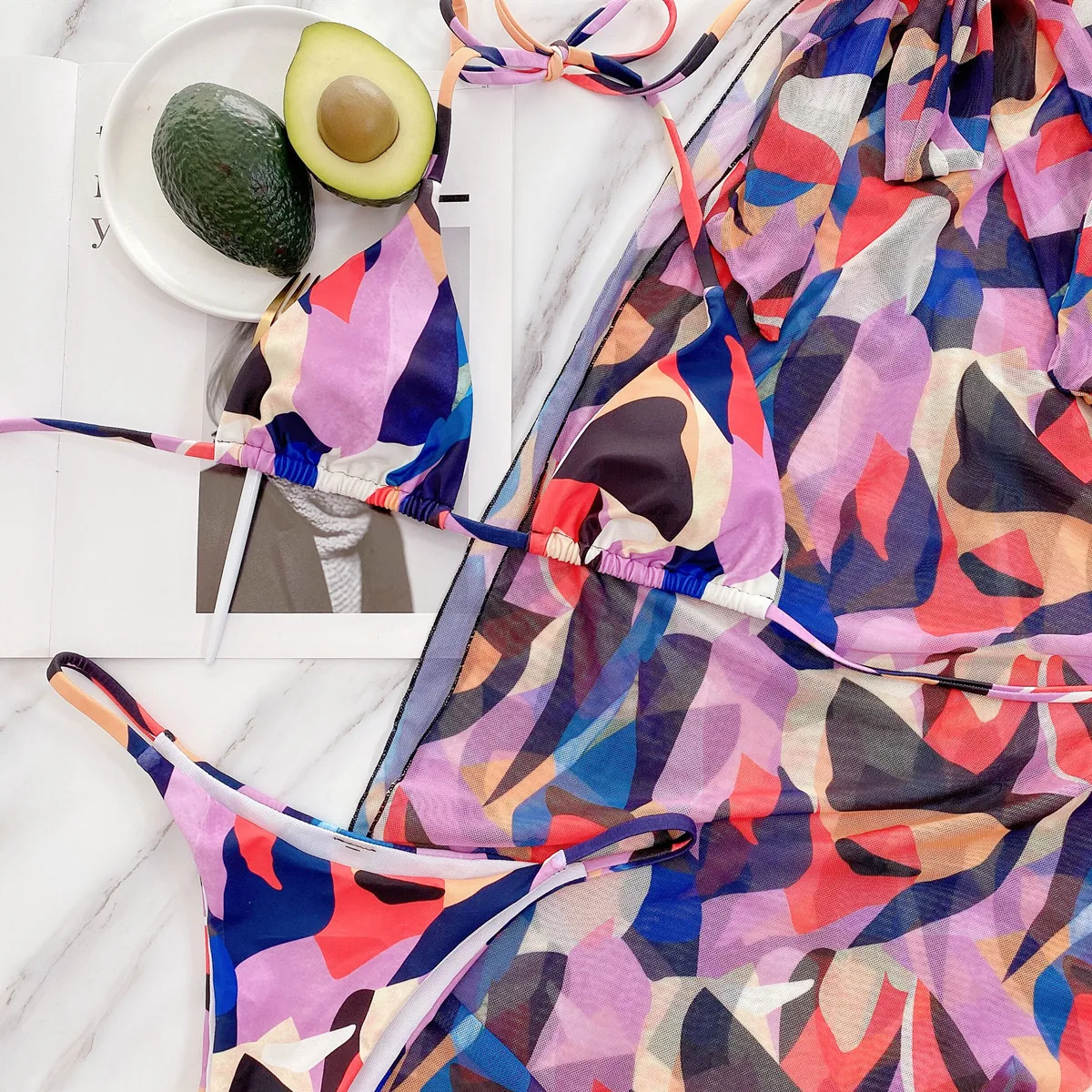 String Bandage Swimsuit 3 Piece Swim Bathing Suit Women Halter Bikinis Set Printed Bikini 2021 Maillot De Bain Femme Geometric
String Bandage Swimsuit 3 Piece Swim Bathing Suit Women Halter Bikinis Set Printed Bikini 2021 Maillot De Bain Femme Geometric