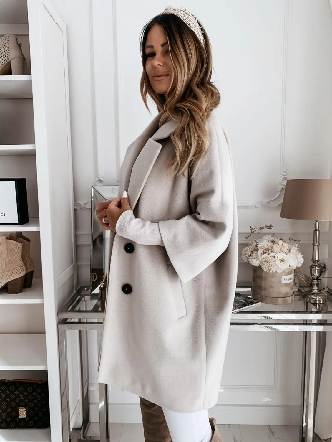 2020 Autumn Winter Wool Blend Coat Female Casual Mid-Long Pocket Overcoat Trench Solid Women Long Sleeve Button Jacket Outerwear
2020 Autumn Winter Wool Blend Coat Female Casual Mid-Long Pocket Overcoat Trench Solid Women Long Sleeve Button Jacket Outerwear