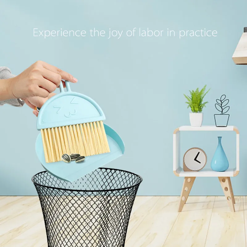 Children's Cleaning Toy Set Simulation Children's Mini Broom Dustpan Mop Cleaning Tool Combination Doing Housework Toy for Kids 
Children's Cleaning Toy Set Simulation Children's Mini Broom Dustpan Mop Cleaning Tool Combination Doing Housework Toy for Kids