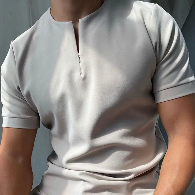 Футболка мужская с коротким рукавом, простая повседневная тенниска на молнии, винтажный топ с круглым вырезом, пуловер свободного покроя, л... 
Футболка мужская с коротким рукавом, простая повседневная тенниска на молнии, винтажный топ с круглым вырезом, пуловер свободного покроя, л...