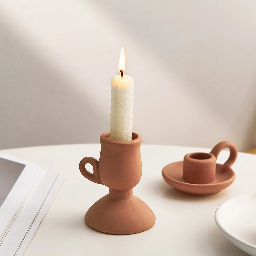 Nordic Ins Decorative Romantic Candle Candlesticks Holders Table Retro Craft Ceramic Candle Holder Decor Wedding Decoration Gift
Nordic Ins Decorative Romantic Candle Candlesticks Holders Table Retro Craft Ceramic Candle Holder Decor Wedding Decoration Gift