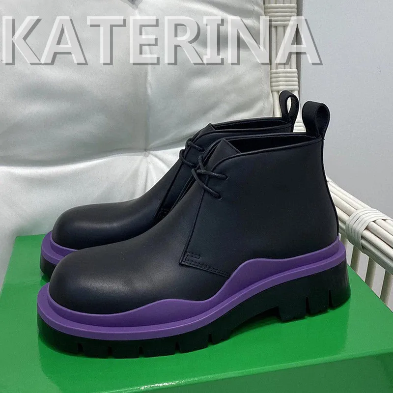 2021 Luxury Quality Women Motorcycle Boots Platform Ankle Boots Genuine Leather Color Bottom Autumn Winter Short Boots Women
2021 Luxury Quality Women Motorcycle Boots Platform Ankle Boots Genuine Leather Color Bottom Autumn Winter Short Boots Women