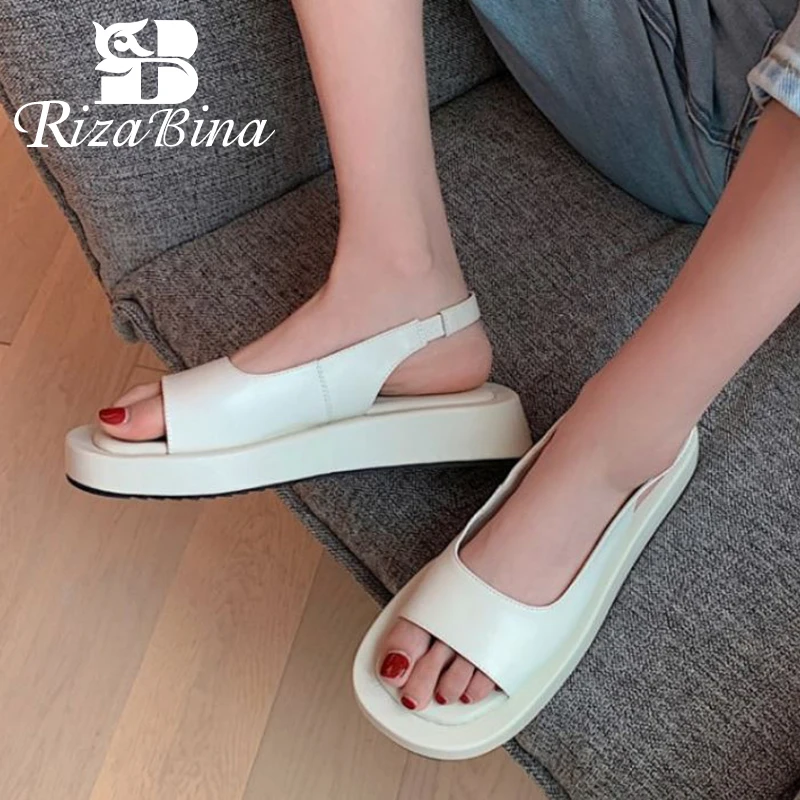 RIZABINA Size 33-40 Summer New Fashion Women Real Leather Sandals Shoes Slip On Casual Outdoor Ins Solid Color Ladies Footwear
RIZABINA Size 33-40 Summer New Fashion Women Real Leather Sandals Shoes Slip On Casual Outdoor Ins Solid Color Ladies Footwear