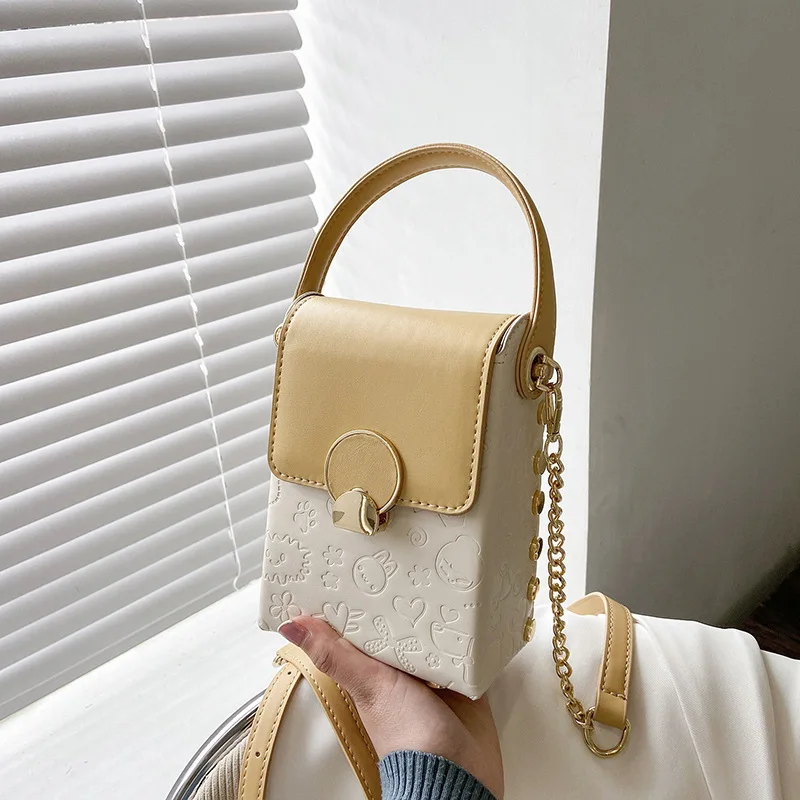 handbag Female bag new 2021 portable small square bag Korean trend shoulder bag women messenger bag fashion mobile phone bag
handbag Female bag new 2021 portable small square bag Korean trend shoulder bag women messenger bag fashion mobile phone bag