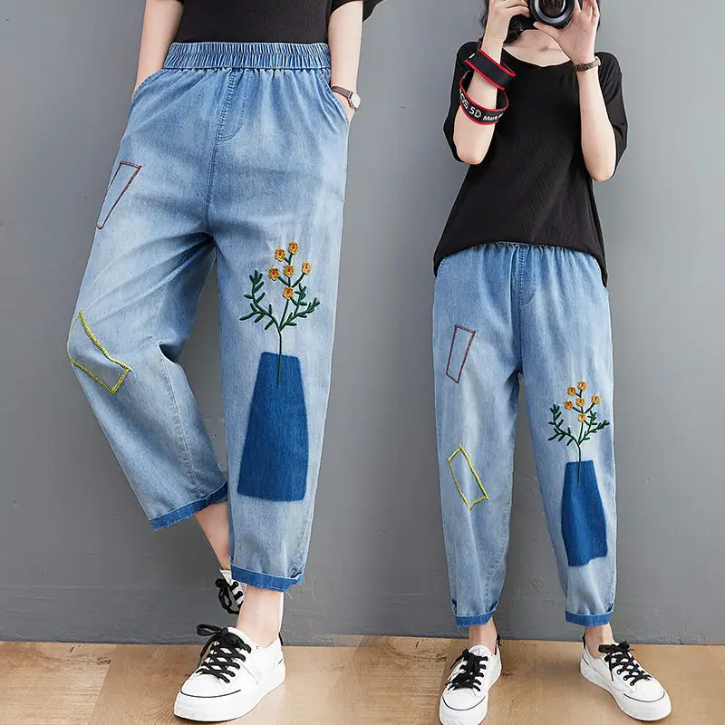 2021 Summer Autumn New Loose Large Size Fashion Stretch Embroidered Elastic Waist Jeans Women's Leisure Denim Pants TrousersM90
2021 Summer Autumn New Loose Large Size Fashion Stretch Embroidered Elastic Waist Jeans Women's Leisure Denim Pants TrousersM90