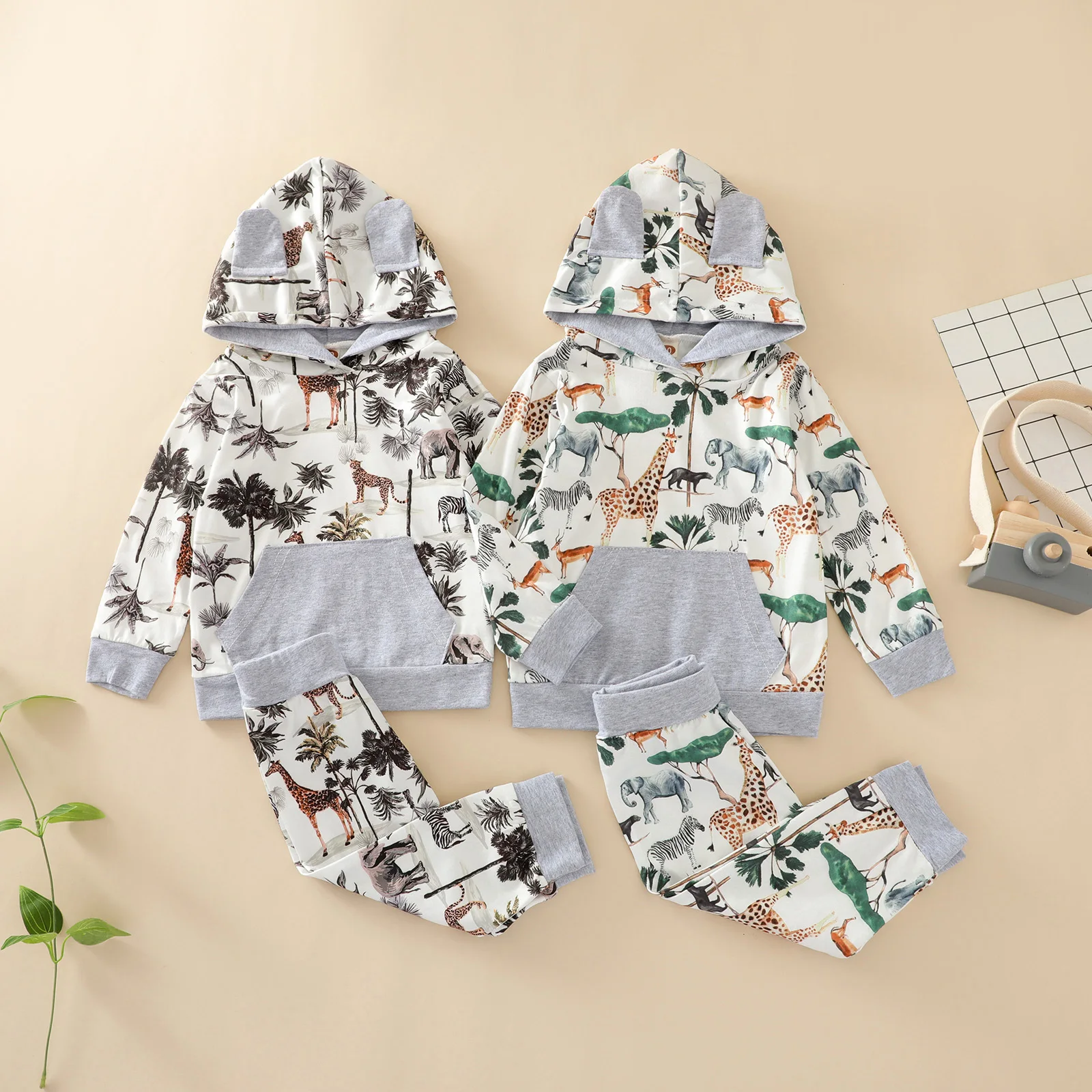 Baby 2Pcs Spring Outfits Set 2021 New Fashion Trendy Animal Tree Print Long Sleeve Hoodie and Pants Set
Baby 2Pcs Spring Outfits Set 2021 New Fashion Trendy Animal Tree Print Long Sleeve Hoodie and Pants Set