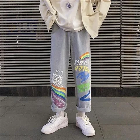 Rainbow print Jeans Straight Tube loose autumn pants Korean Trend graffiti Capris for men and women cargo pants men overalls 
Rainbow print Jeans Straight Tube loose autumn pants Korean Trend graffiti Capris for men and women cargo pants men overalls