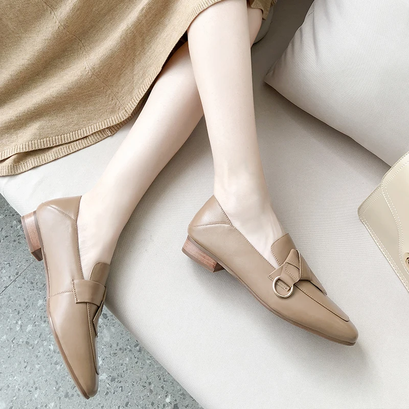 Classic Design Wedding Office Lady Shoes Woman Shallow Genuine Leather Women's Shoes 2021 Autumn Newest low Heels Pumps
Classic Design Wedding Office Lady Shoes Woman Shallow Genuine Leather Women's Shoes 2021 Autumn Newest low Heels Pumps
