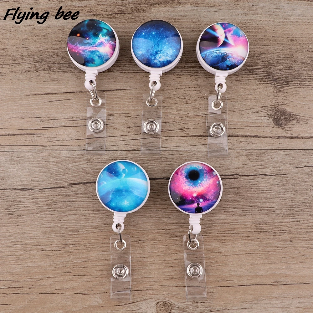 X2085 1pcs Hot Space Universe Planet Starry Sky Badge Reel Clip For Friend Student Exquisite IC Card Badge Holder Fashion Gifts
X2085 1pcs Hot Space Universe Planet Starry Sky Badge Reel Clip For Friend Student Exquisite IC Card Badge Holder Fashion Gifts