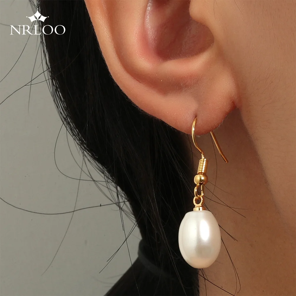 Pearl Earrings Female Long Style Temperament Fashion Sense Ear Beads Gold Ladies Ear Hook Earrings Natural Pearl Earrings
Pearl Earrings Female Long Style Temperament Fashion Sense Ear Beads Gold Ladies Ear Hook Earrings Natural Pearl Earrings
