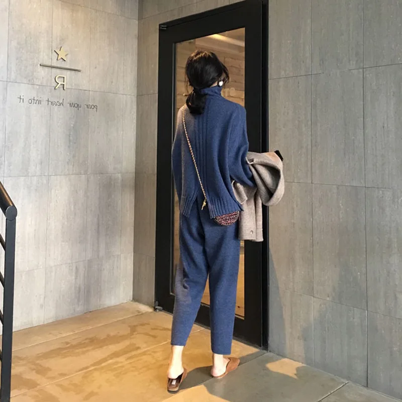 Yocalor Casual All-match Suit Hong Kong-style Turtleneck Sweater Pullover + Soft Knitted Wide-leg Pants Two-piece Set Women
Yocalor Casual All-match Suit Hong Kong-style Turtleneck Sweater Pullover + Soft Knitted Wide-leg Pants Two-piece Set Women