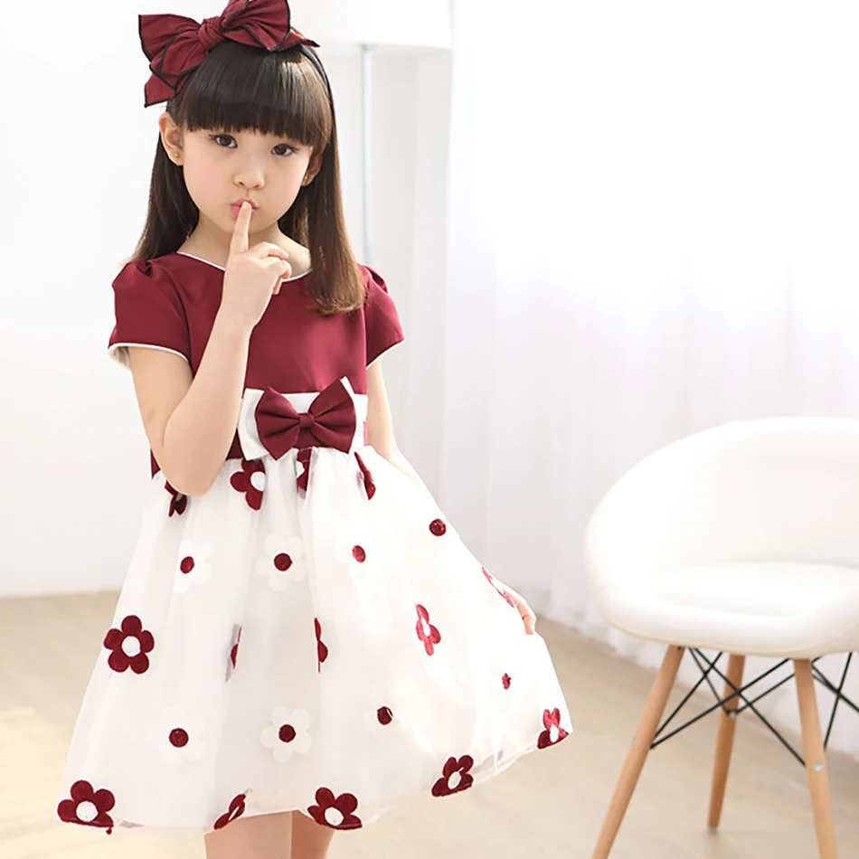 Elegant Ball Gown Girls Summer Party Dress Kids Sleeveless Holiday Clothing Children Birthday Vestido Princess Dress Knee-Length
Elegant Ball Gown Girls Summer Party Dress Kids Sleeveless Holiday Clothing Children Birthday Vestido Princess Dress Knee-Length