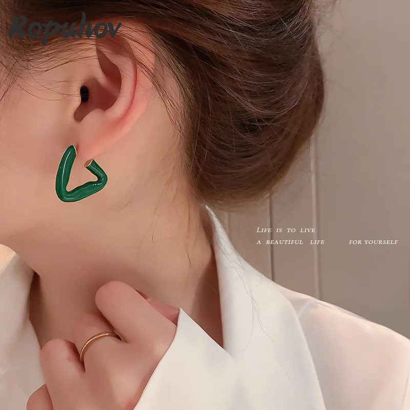 Ropuhov 2021 новые серебряные иглы в виде капель масла треугольные модные Универсальные Этнические Ретро серьги в Корейском стиле
Ropuhov 2021 новые серебряные иглы в виде капель масла треугольные модные Универсальные Этнические Ретро серьги в Корейском стиле