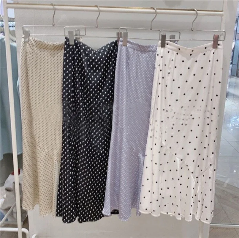 2021 Summer New Elegant All-match Dot Trumpet Long Skirts Women Sweet High Waist Mermaid Mujer Faldas Fashion Slim Satin Jupe
2021 Summer New Elegant All-match Dot Trumpet Long Skirts Women Sweet High Waist Mermaid Mujer Faldas Fashion Slim Satin Jupe
