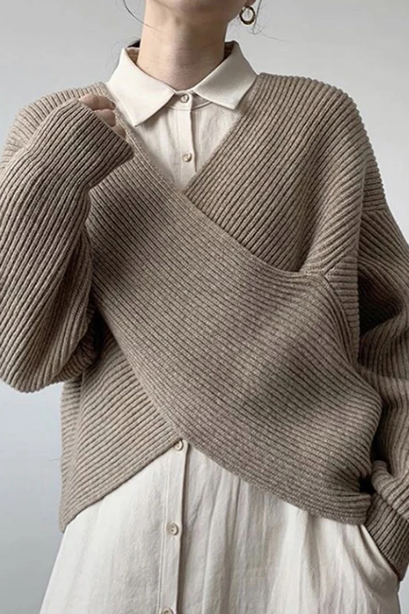 Autumn elegant V-neck crossover design knitted Sweaters womens jumper Korean loose casual solid color knit sweater pullover
Autumn elegant V-neck crossover design knitted Sweaters womens jumper Korean loose casual solid color knit sweater pullover