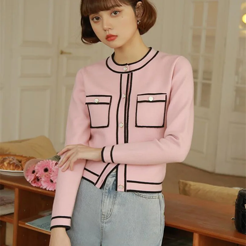 Pink Cropped Cardigan Women 2021 Runway Round neck SIngle Breasted Knitted Sweater Shirt Ladies Short Top
Pink Cropped Cardigan Women 2021 Runway Round neck SIngle Breasted Knitted Sweater Shirt Ladies Short Top