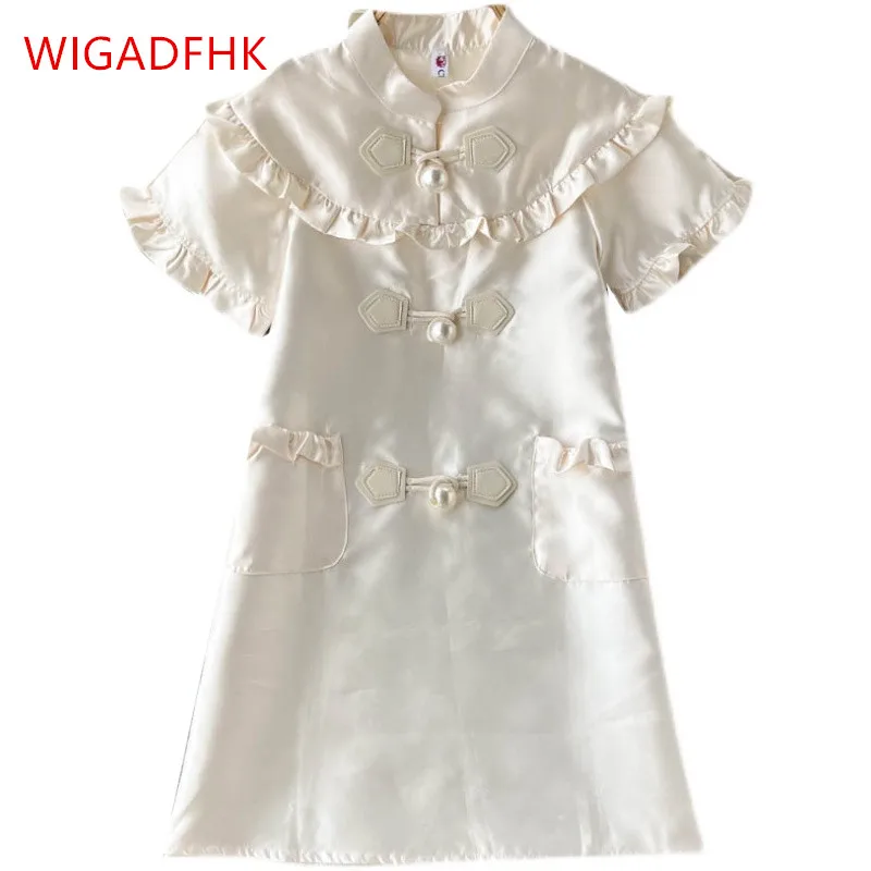 Light Luxury High-end A-line Skirt Fashion Texture Satin Sweet Wood Ears Stand Collar Pearl Buckle Improved Cheongsam Dress
Light Luxury High-end A-line Skirt Fashion Texture Satin Sweet Wood Ears Stand Collar Pearl Buckle Improved Cheongsam Dress