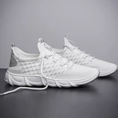2021 New men's Korean version of the trend of breathable fly-woven ultra-light sports shoes casual wild student men
2021 New men's Korean version of the trend of breathable fly-woven ultra-light sports shoes casual wild student men