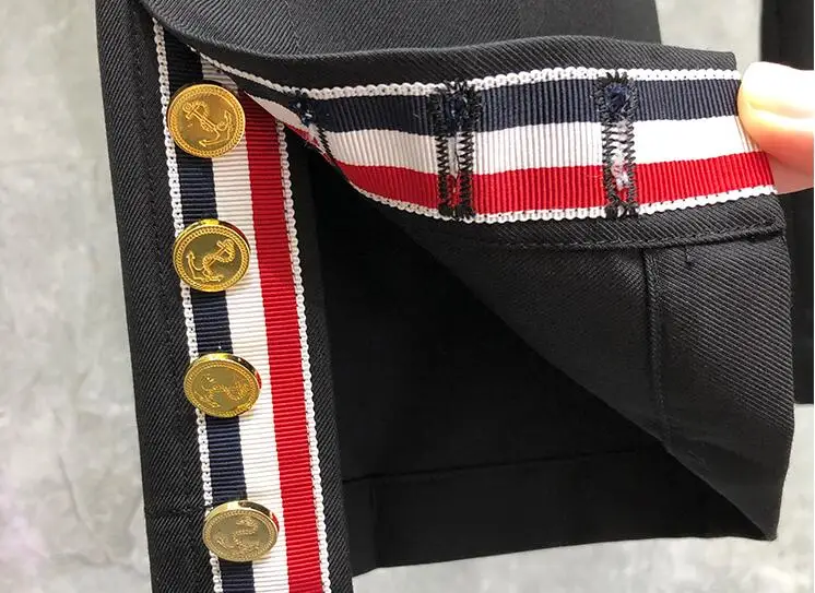 2021 Fashion TB THOM Brand Cropped Men Casual Wool Suit Pants Men's Business Black Spring And Autumn Formal Trousers 
2021 Fashion TB THOM Brand Cropped Men Casual Wool Suit Pants Men's Business Black Spring And Autumn Formal Trousers