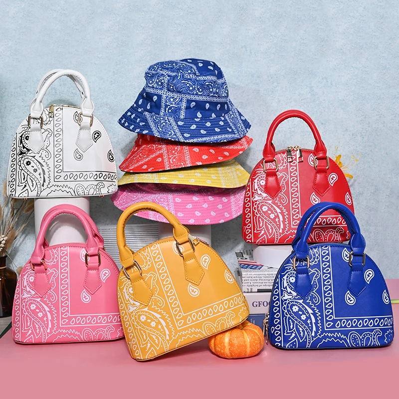 New Arrivals 2021 Fashion Famous Designer Brands Bandana Women Hand Bags Ladies Luxury Handbags Bucket Hats and Purse Set
New Arrivals 2021 Fashion Famous Designer Brands Bandana Women Hand Bags Ladies Luxury Handbags Bucket Hats and Purse Set
