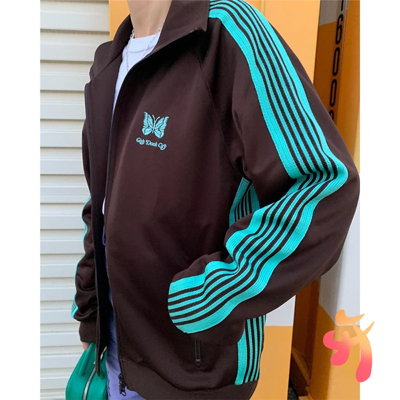 AWGE Needles Girls Dont Cry Sportswear High Quality Butterfly Embroidery Retro Striped Sports Suit Men Women's Oversize Clothes
AWGE Needles Girls Dont Cry Sportswear High Quality Butterfly Embroidery Retro Striped Sports Suit Men Women's Oversize Clothes