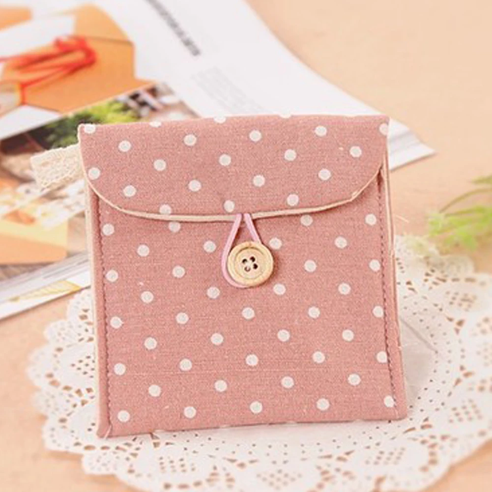 Simple Fresh Women Tampon Storage Bag Portable Napkin Paper Sanitary Pad Cosmetic Bag Organizer Ladies Girls Tampon Holder Bag
Simple Fresh Women Tampon Storage Bag Portable Napkin Paper Sanitary Pad Cosmetic Bag Organizer Ladies Girls Tampon Holder Bag