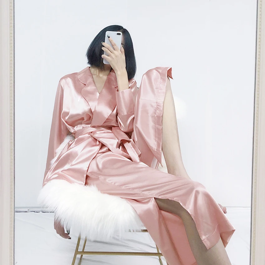 HiLoc Pink Satin Pajamas Set Women Robe Sets Sleepwear Silk Home Suit Sashes Three Quarter Sleeve Robes Loose Split Pants 2022
HiLoc Pink Satin Pajamas Set Women Robe Sets Sleepwear Silk Home Suit Sashes Three Quarter Sleeve Robes Loose Split Pants 2022