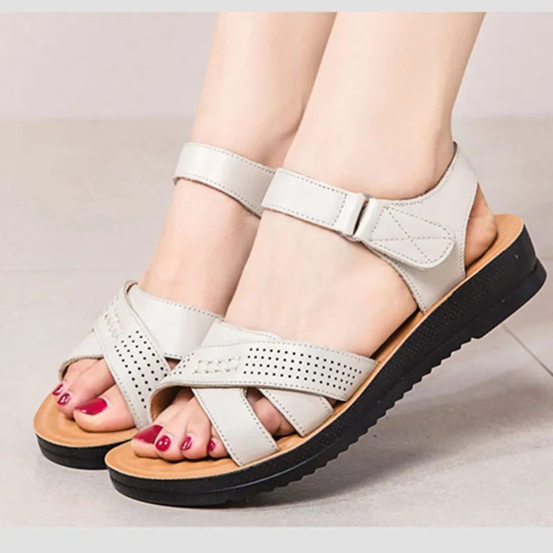 Women's Sandals 2021 Summer Solid Color Comfortable Female Beach Shoes Chunky Sandals For Woman Non-Slip Shoe 
Women's Sandals 2021 Summer Solid Color Comfortable Female Beach Shoes Chunky Sandals For Woman Non-Slip Shoe