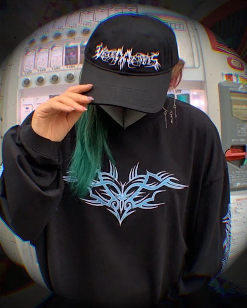 VETEMENTS Tribal T-Shirt Men Women 1:1 Best Quality VTM Totem Top Tee Oversize Casual Vetements Long Sleeve T Shirt
VETEMENTS Tribal T-Shirt Men Women 1:1 Best Quality VTM Totem Top Tee Oversize Casual Vetements Long Sleeve T Shirt