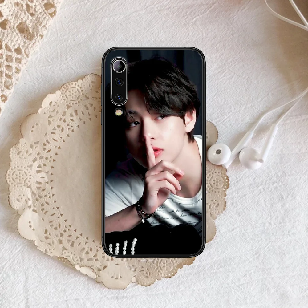 Kim Tae Hyung kpop Phone case For Xiaomi Mi note 10 A3 9 MAX 3 A2 8 9 Lite Pro ultra black Shell Silicone Coque 3D Bumper
Kim Tae Hyung kpop Phone case For Xiaomi Mi note 10 A3 9 MAX 3 A2 8 9 Lite Pro ultra black Shell Silicone Coque 3D Bumper