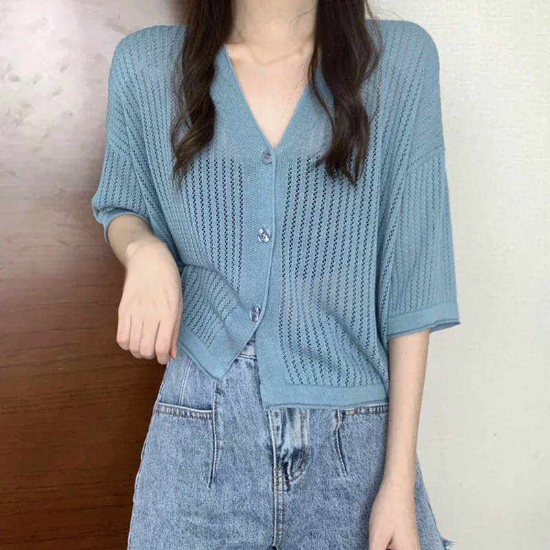Knitted Hollow Out Top Female V-neck Summer Short Sleeve T-shirt Women Vintage Ribbed Solid Top
Knitted Hollow Out Top Female V-neck Summer Short Sleeve T-shirt Women Vintage Ribbed Solid Top