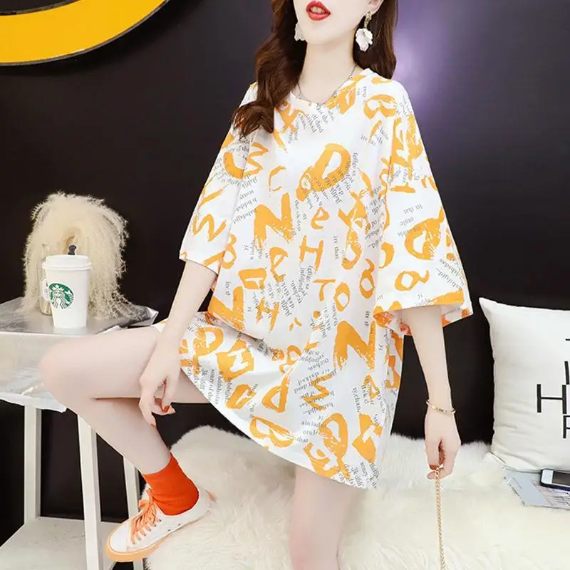 Letter pattern Women shirts Casual Temperament Long Loose Printed Round Neck Long Sleeves shirts for women
Letter pattern Women shirts Casual Temperament Long Loose Printed Round Neck Long Sleeves shirts for women