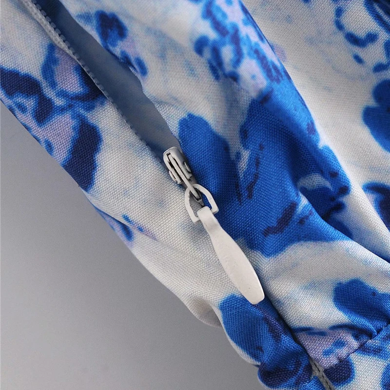 Evfer Women Elegent V-Neck Knotted Bow Blue Print Dress Chic Lady Fashion Short Puff Sleeve Slim High Waist Spring Dresses Femme
Evfer Women Elegent V-Neck Knotted Bow Blue Print Dress Chic Lady Fashion Short Puff Sleeve Slim High Waist Spring Dresses Femme